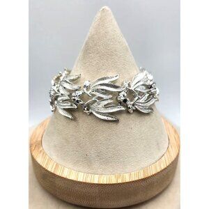 Vintage Silver-Tone Leaf Design Bracelet With Crystal Accents